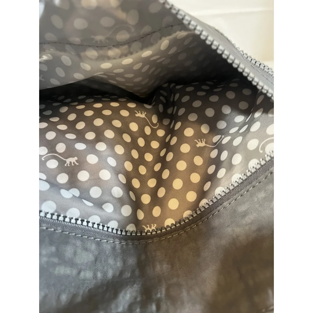 Kipling Alvar Gray Nylon Crossbody Bag Adjustable Strap Zip Pockets